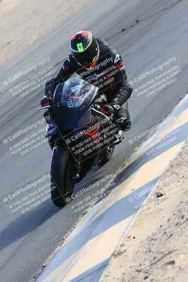 media/Jan-14-2022-Apex Assassins (Fri) [[4609ad47be]]/Trackday 1/Session 5/Turn 10 Inside/